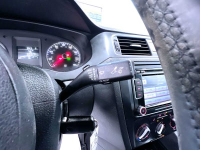 2011 Volkswagen Jetta TDI LE
