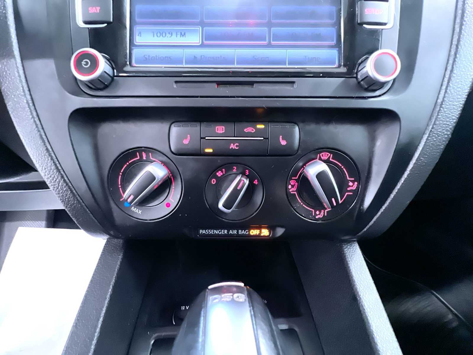 2011 Volkswagen Jetta TDI LE