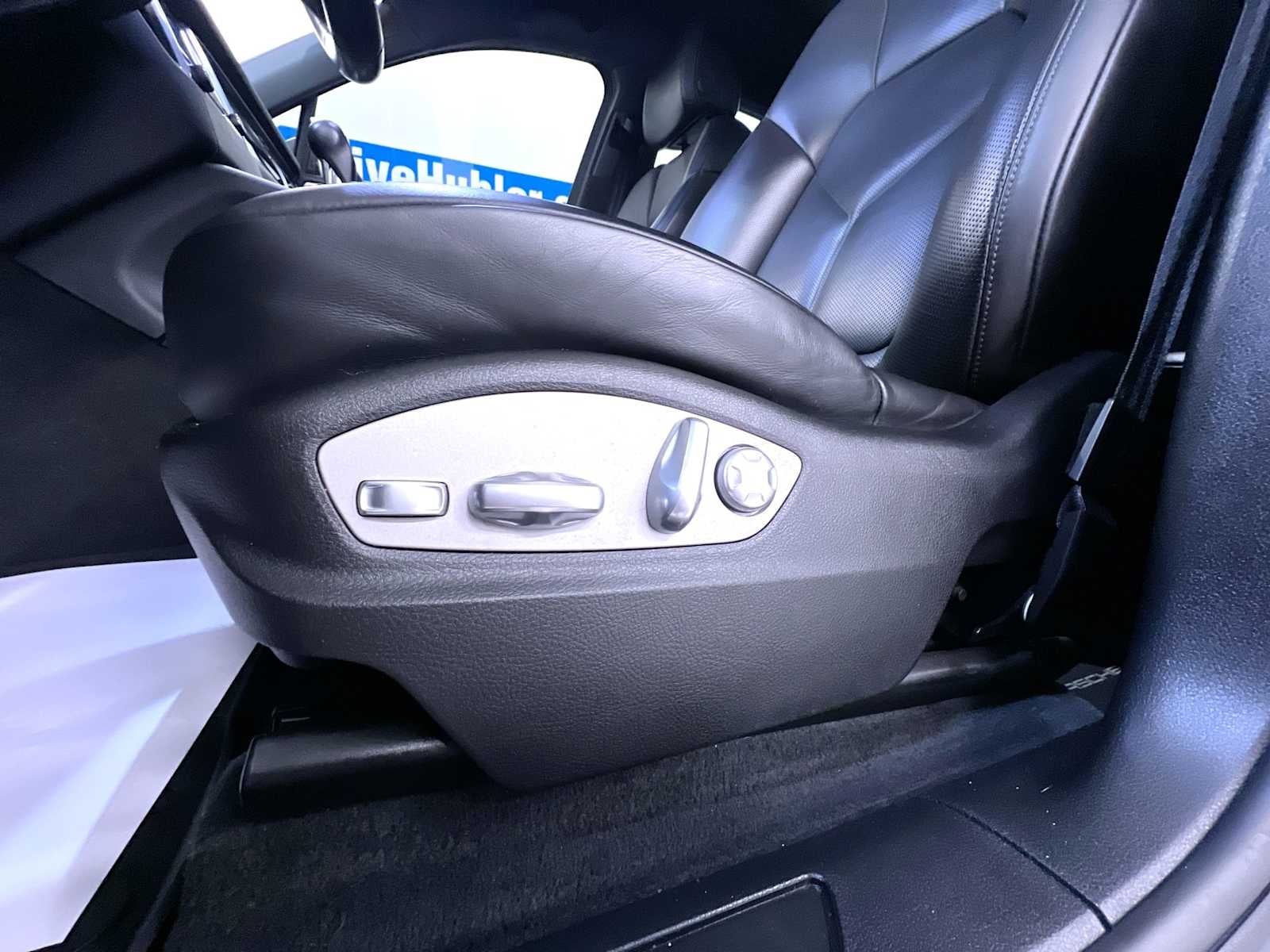 2018 Porsche Macan AWD