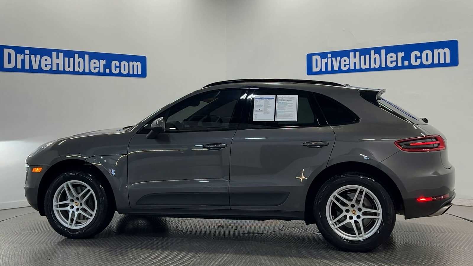 2018 Porsche Macan AWD