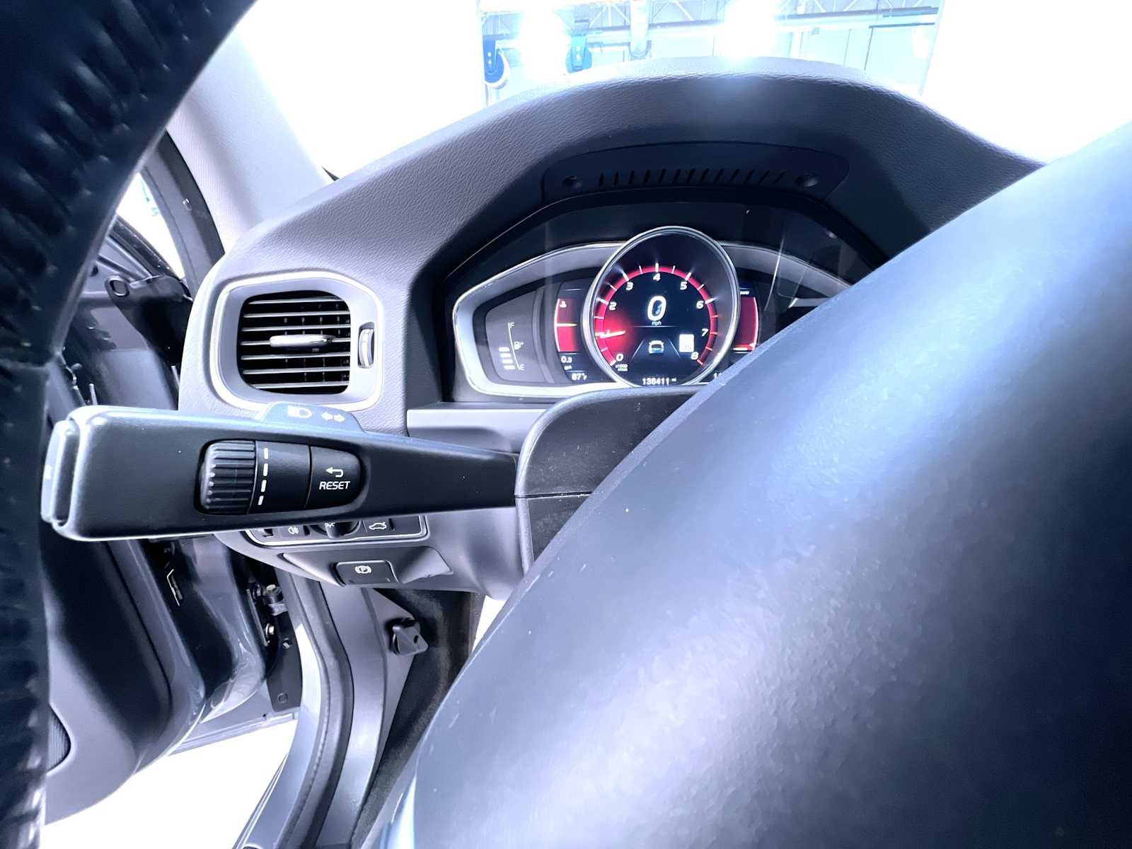 2018 Volvo V60 Cross Country Platinum