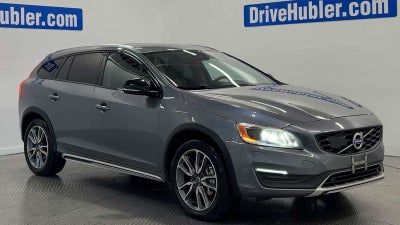 2018 Volvo V60 Cross Country Platinum