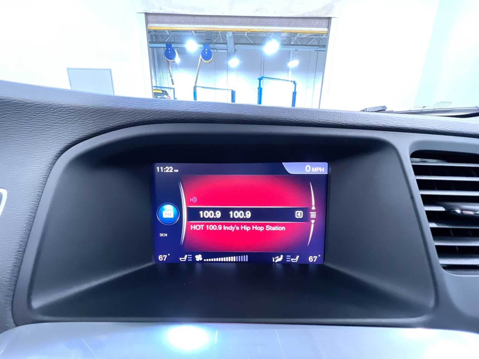 2018 Volvo V60 Cross Country Platinum