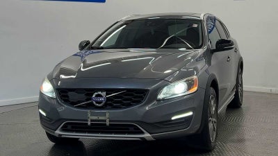 2018 Volvo V60 Cross Country Platinum