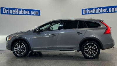 2018 Volvo V60 Cross Country Platinum