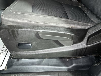 2022 Chevrolet Colorado 2WD LT