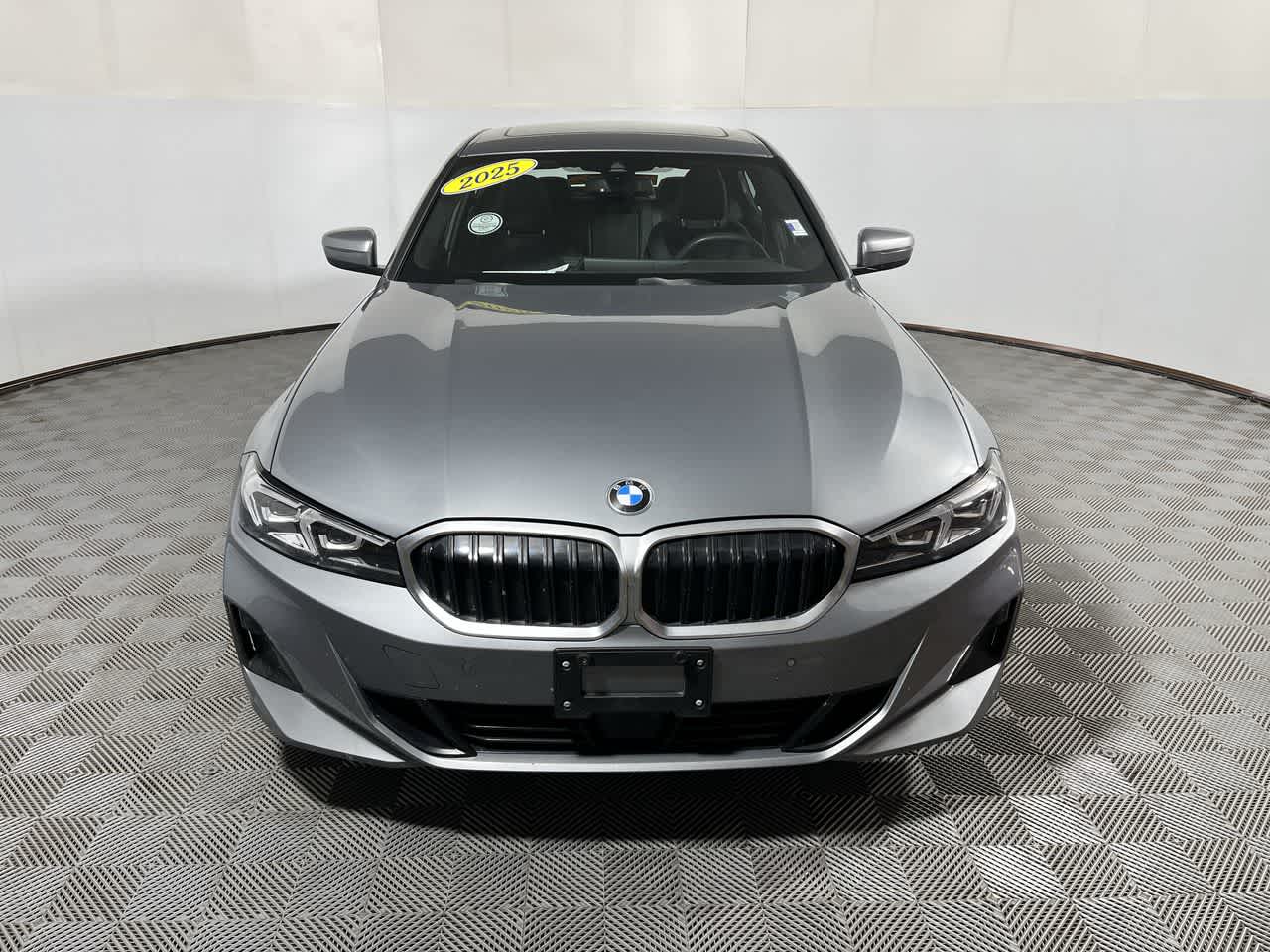 2025 BMW 330i 330i
