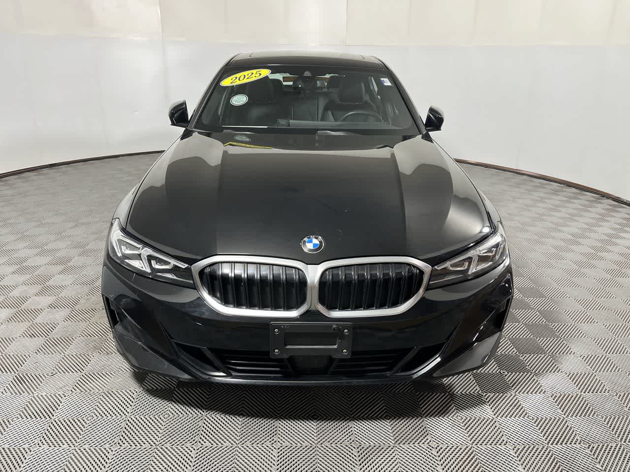 2025 BMW 330i 330i