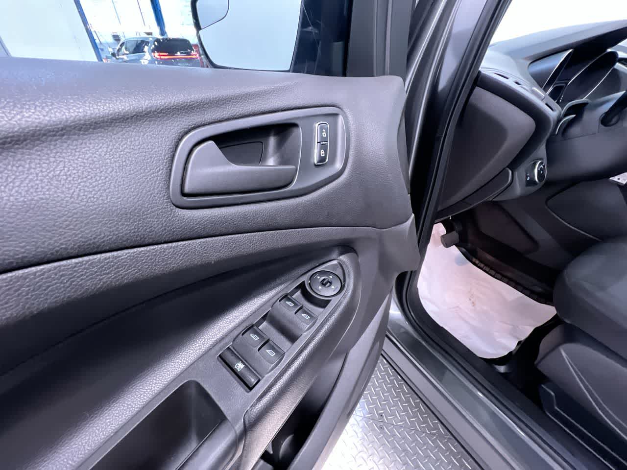 2015 Ford Escape S