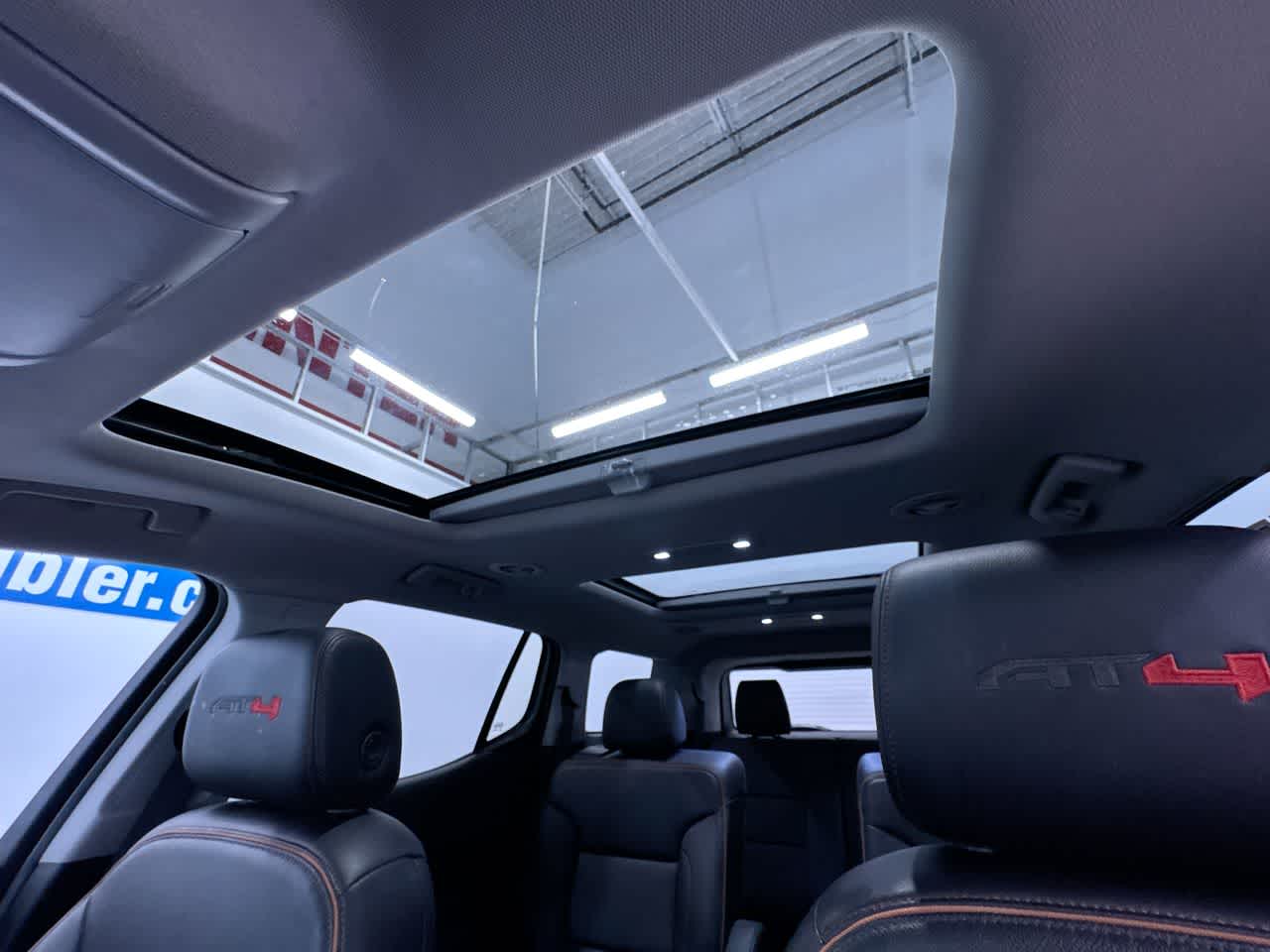 2021 GMC Acadia AT4