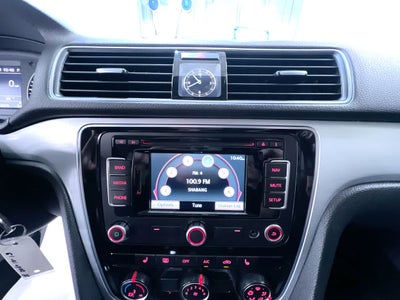 2013 Volkswagen Passat TDI SE w/Sunroof