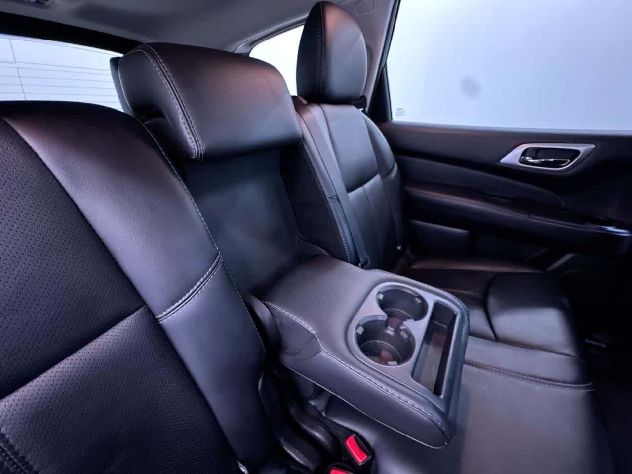 2014 Nissan Pathfinder Platinum