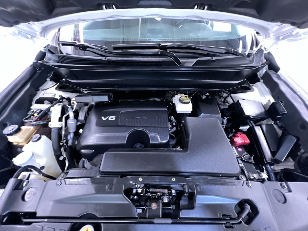 2018 Nissan Pathfinder SV