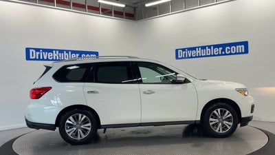 2018 Nissan Pathfinder SV