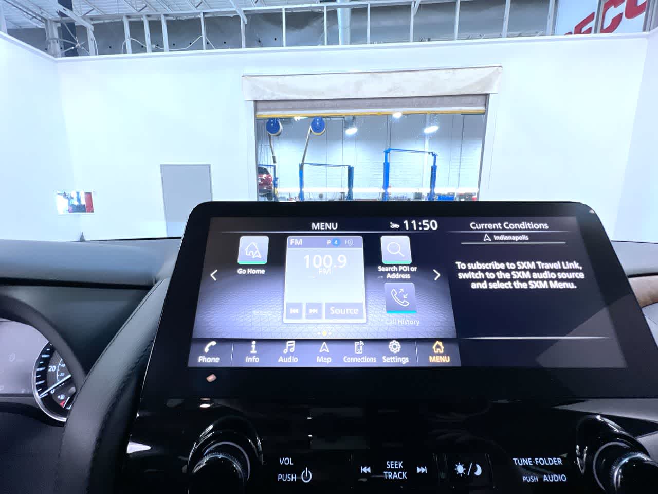 2022 Nissan Armada SL