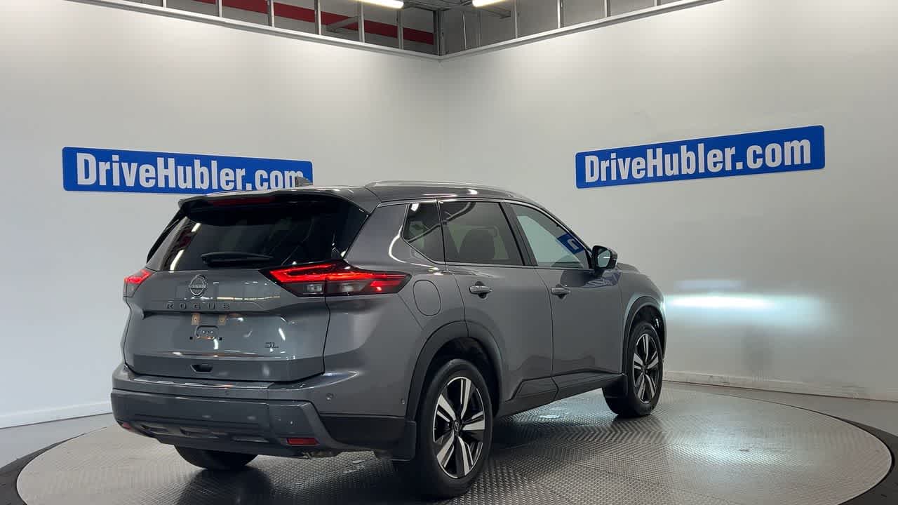 2025 Nissan Rogue SL